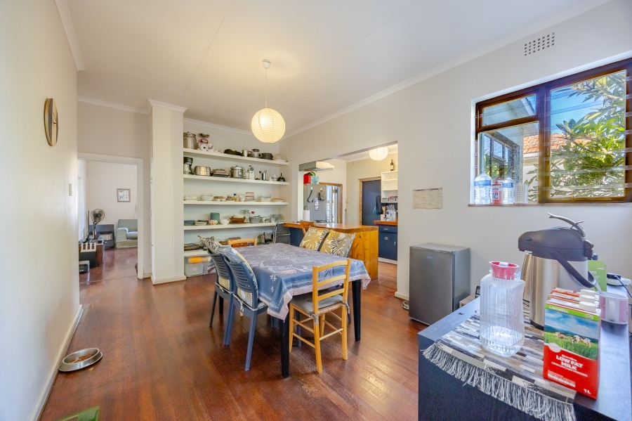 4 Bedroom Property for Sale in Wynberg Upper Western Cape